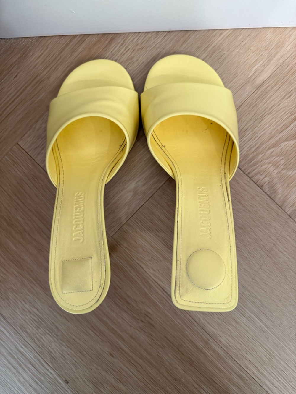 Jacquemus Les Mules Cubisto Leather Sandals in Light Yellow (Butter) - Picture 5 of 10